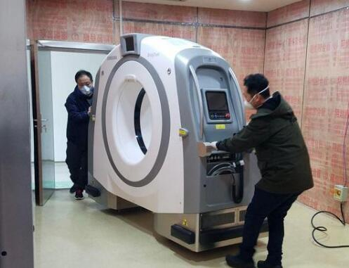 從美國到濰坊:一臺新冠肺炎診斷設備的七天七夜