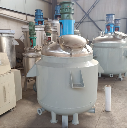 電加熱反應(yīng)釜冷凝片的重要性