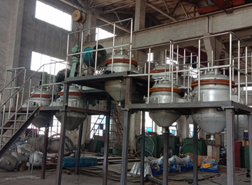 不銹鋼反應斧物料炭化的解決方法